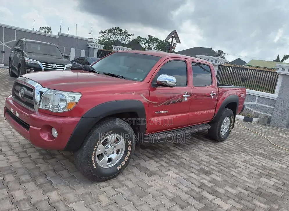 Toyota Tacoma 2010 Red