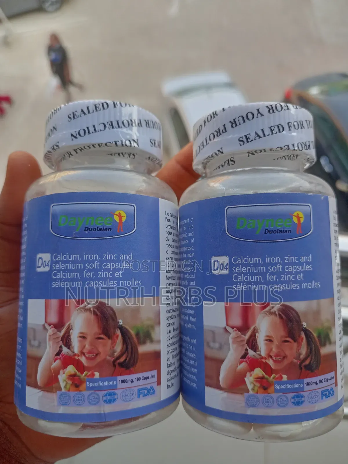 Daynee D04 Calcium, Iron, Zinc Selenium Capsules:Support String Bone