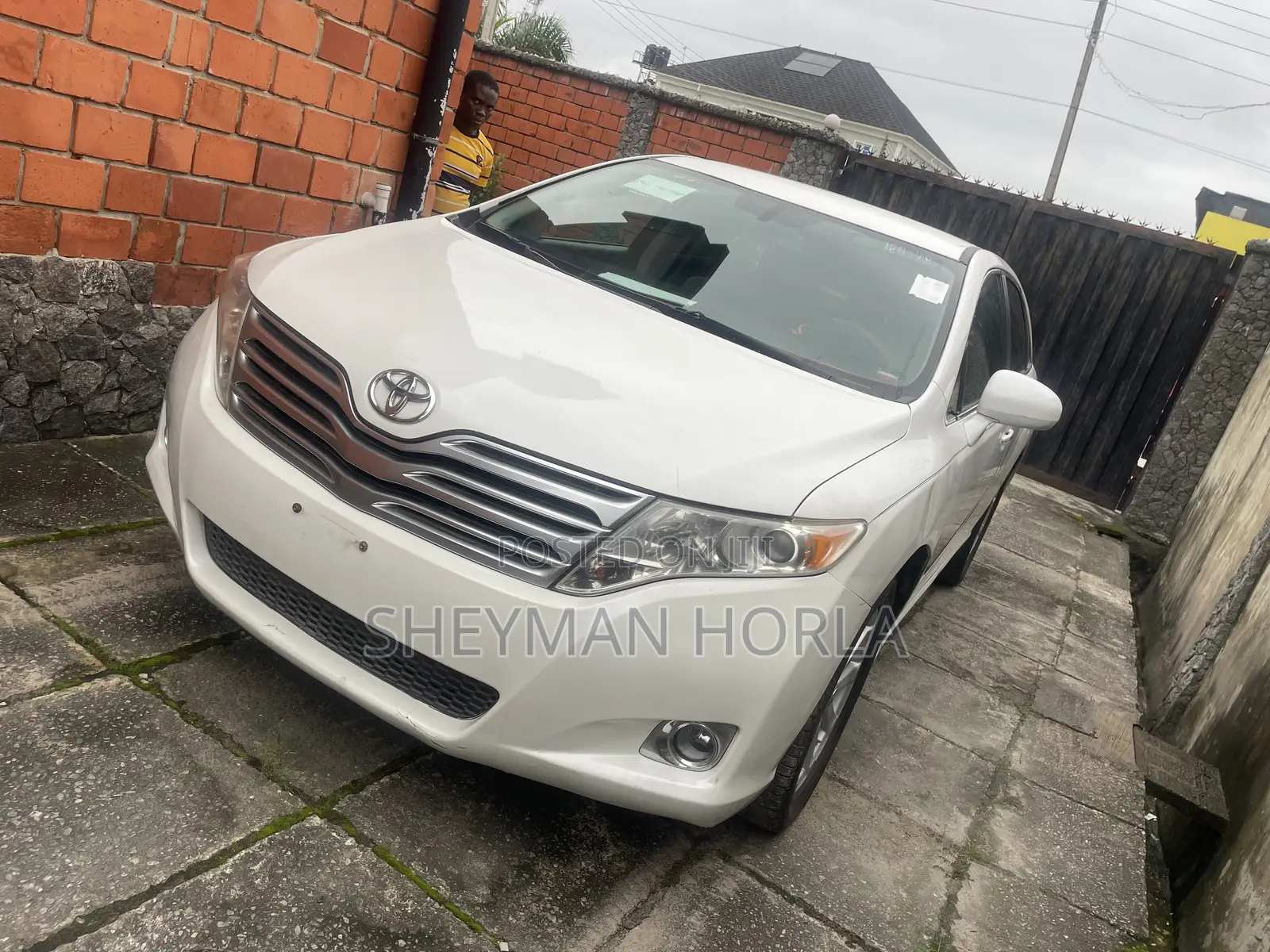 Toyota Venza XLE 2010 White