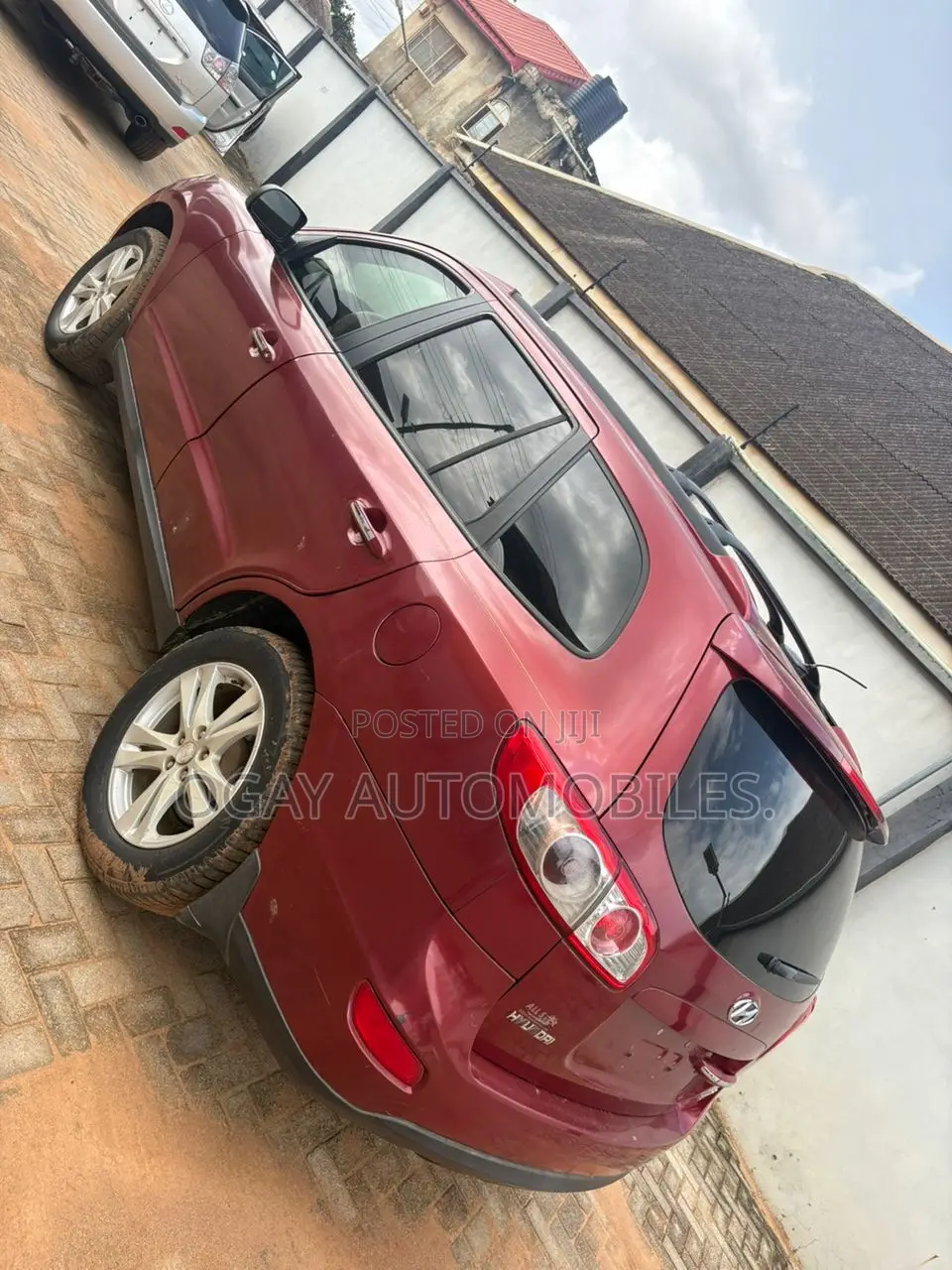 Hyundai Santa Fe Limited 4dr SUV (3.3L 6cyl 6A) 2015 Red