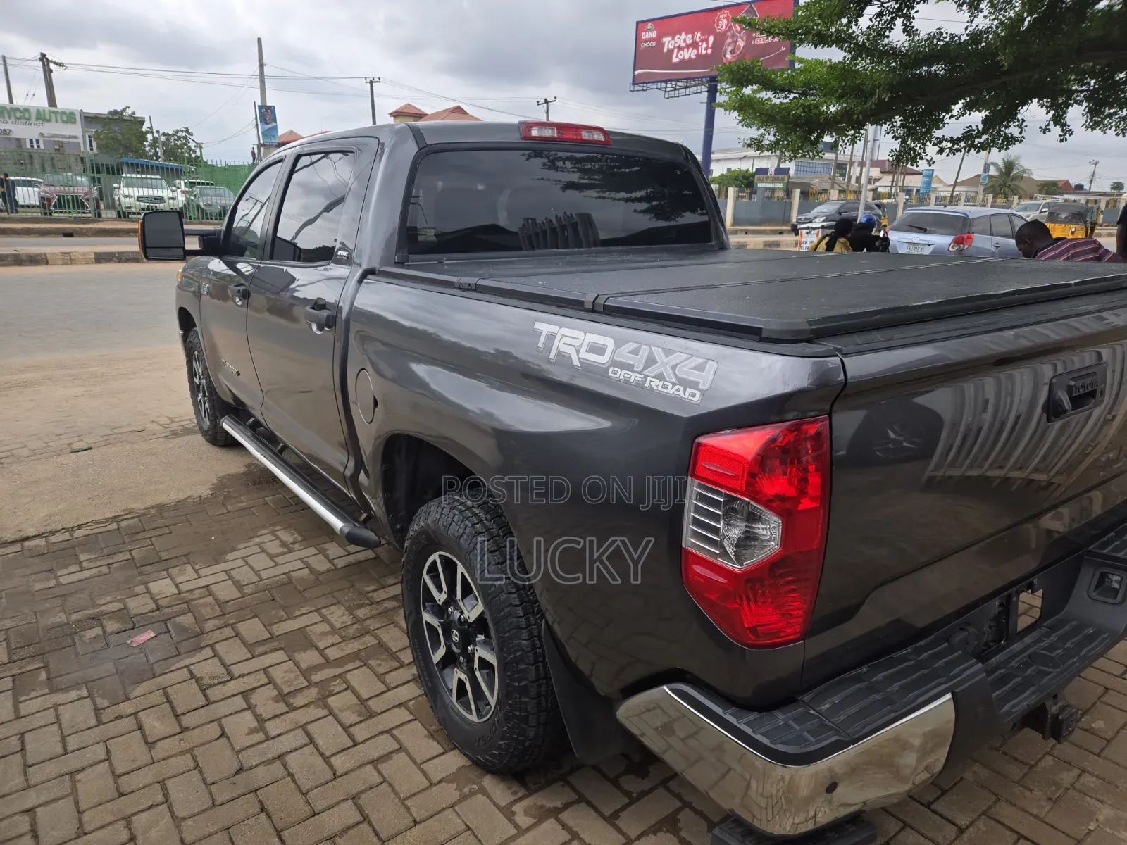 Toyota Tundra 2014 Gray