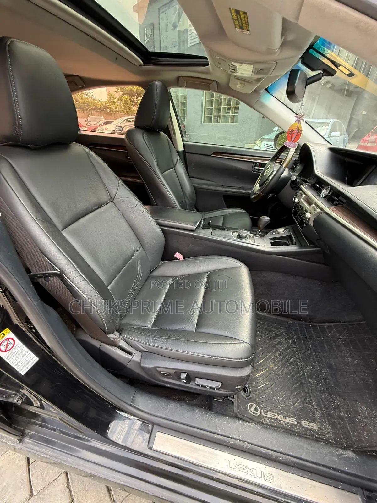 Lexus ES 2013 Black
