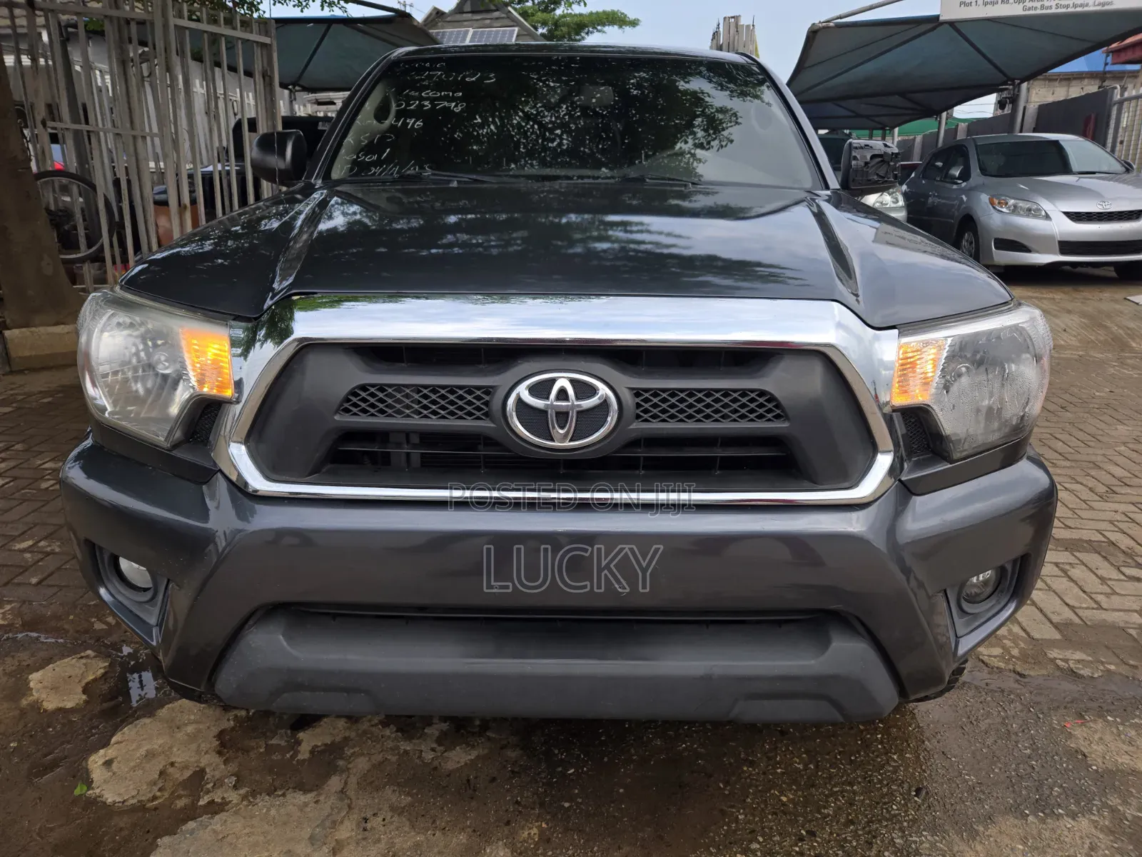 Toyota Tacoma 2014 Gray