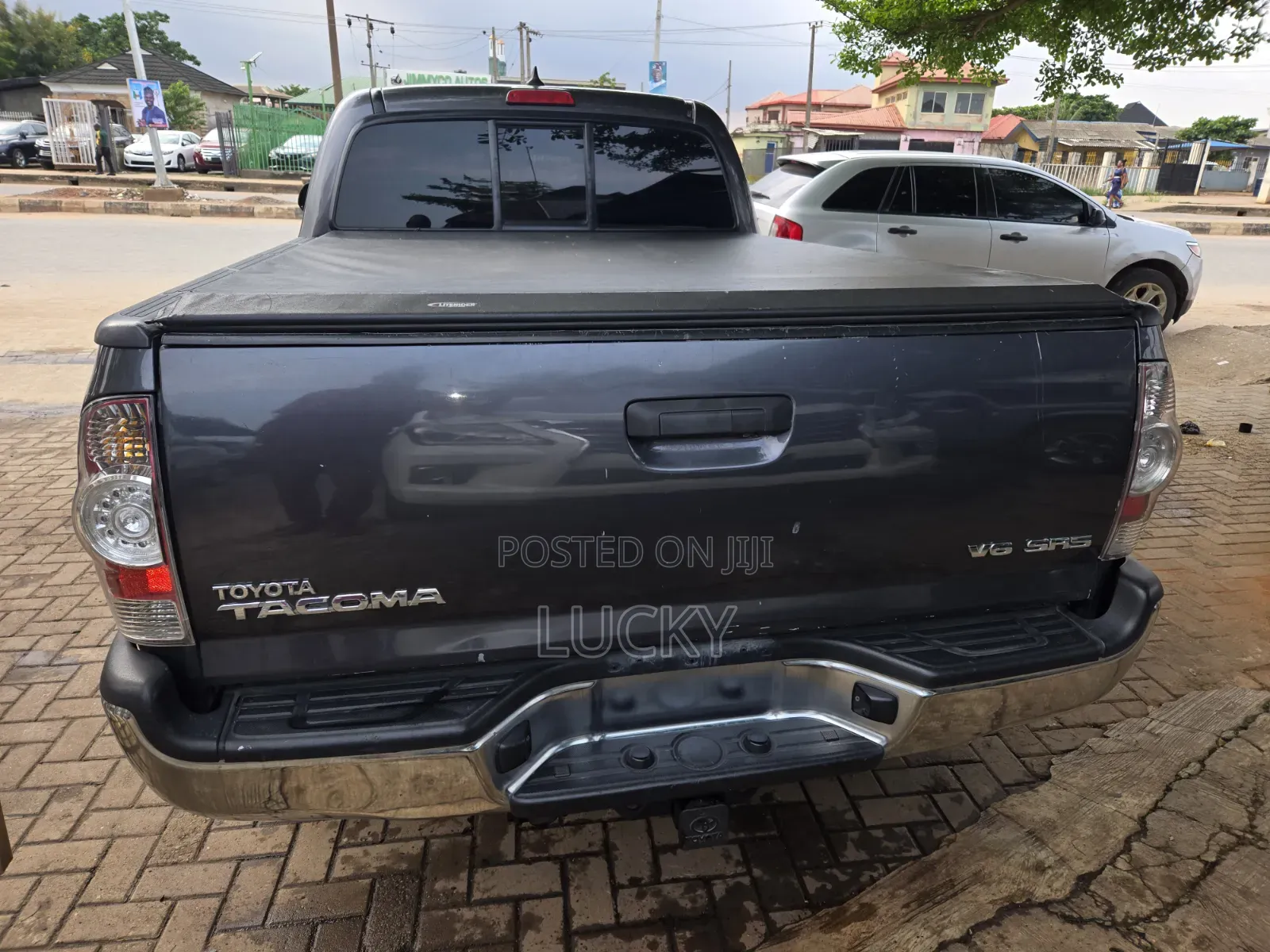 Toyota Tacoma 2014 Gray