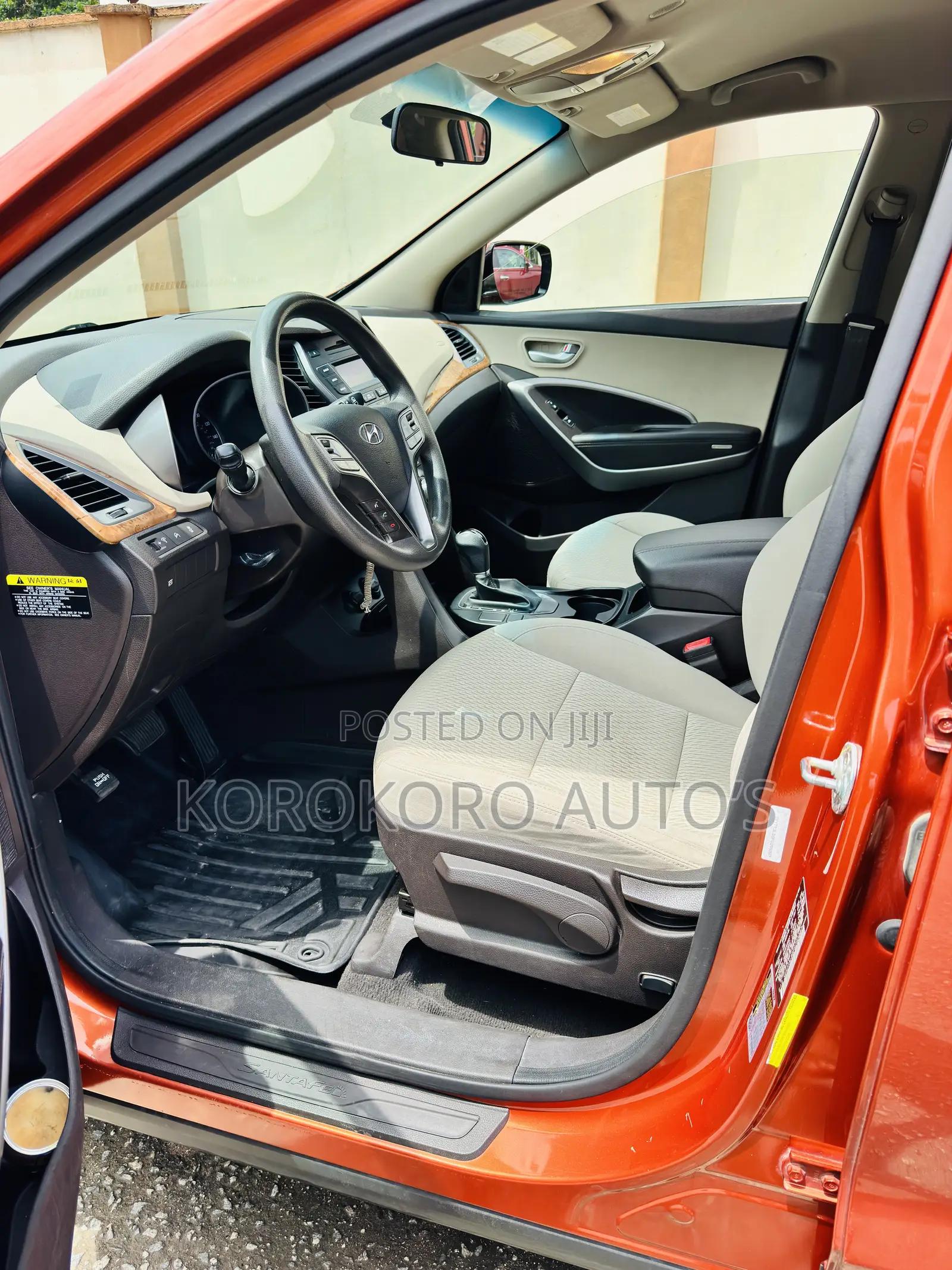 Hyundai Santa Fe GLS 4dr SUV (3.3L 6cyl 6A) 2015 Red