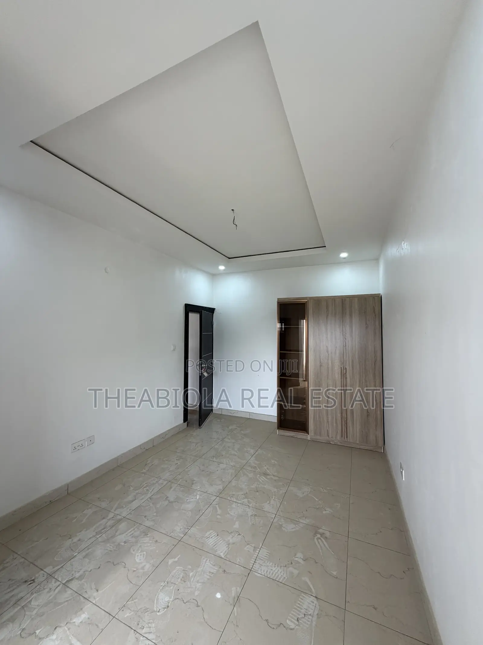 4bdrm Duplex in Guzape Main, Abuja for rent