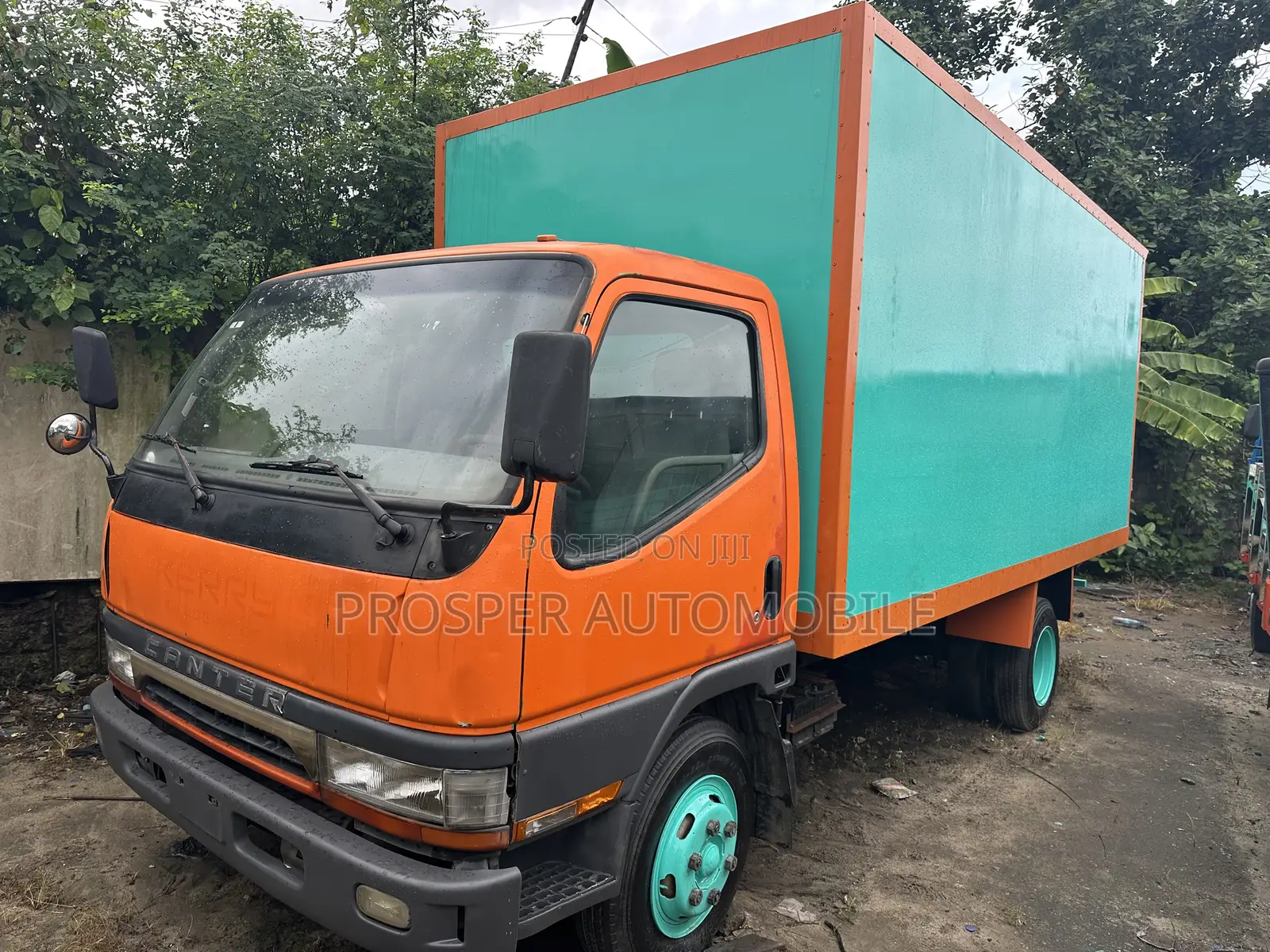 Mitsubishi Canter