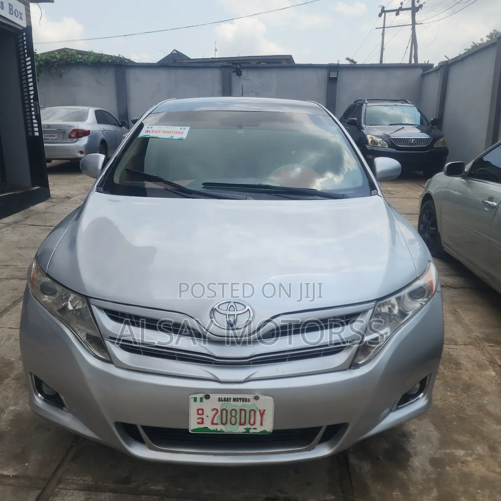 Toyota Venza 2011 Silver