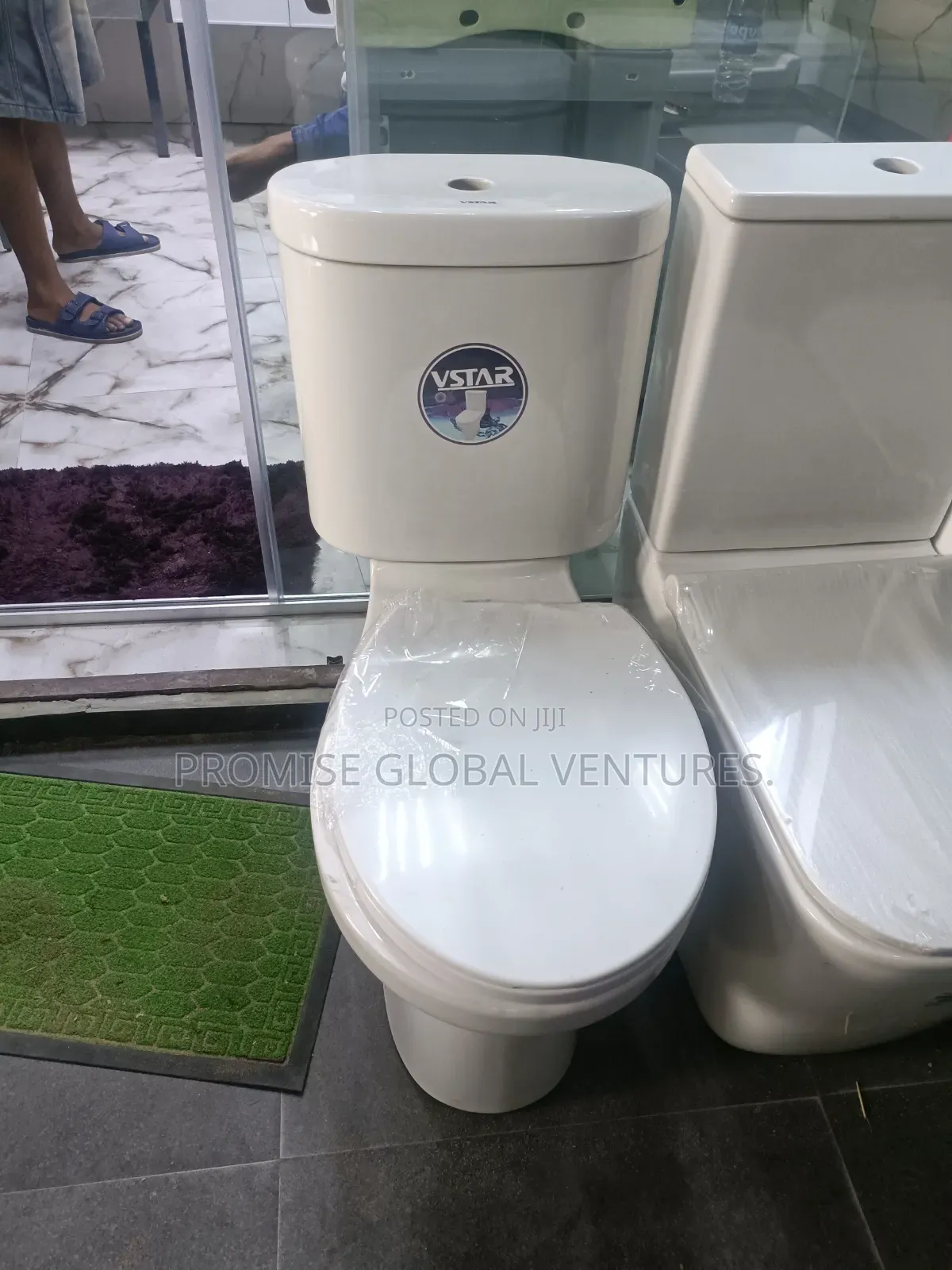 Vstar Water Closet