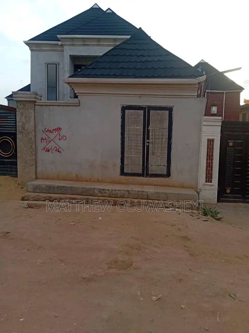 Furnished 3bdrm Duplex in Moshalashi Alagbado for sale