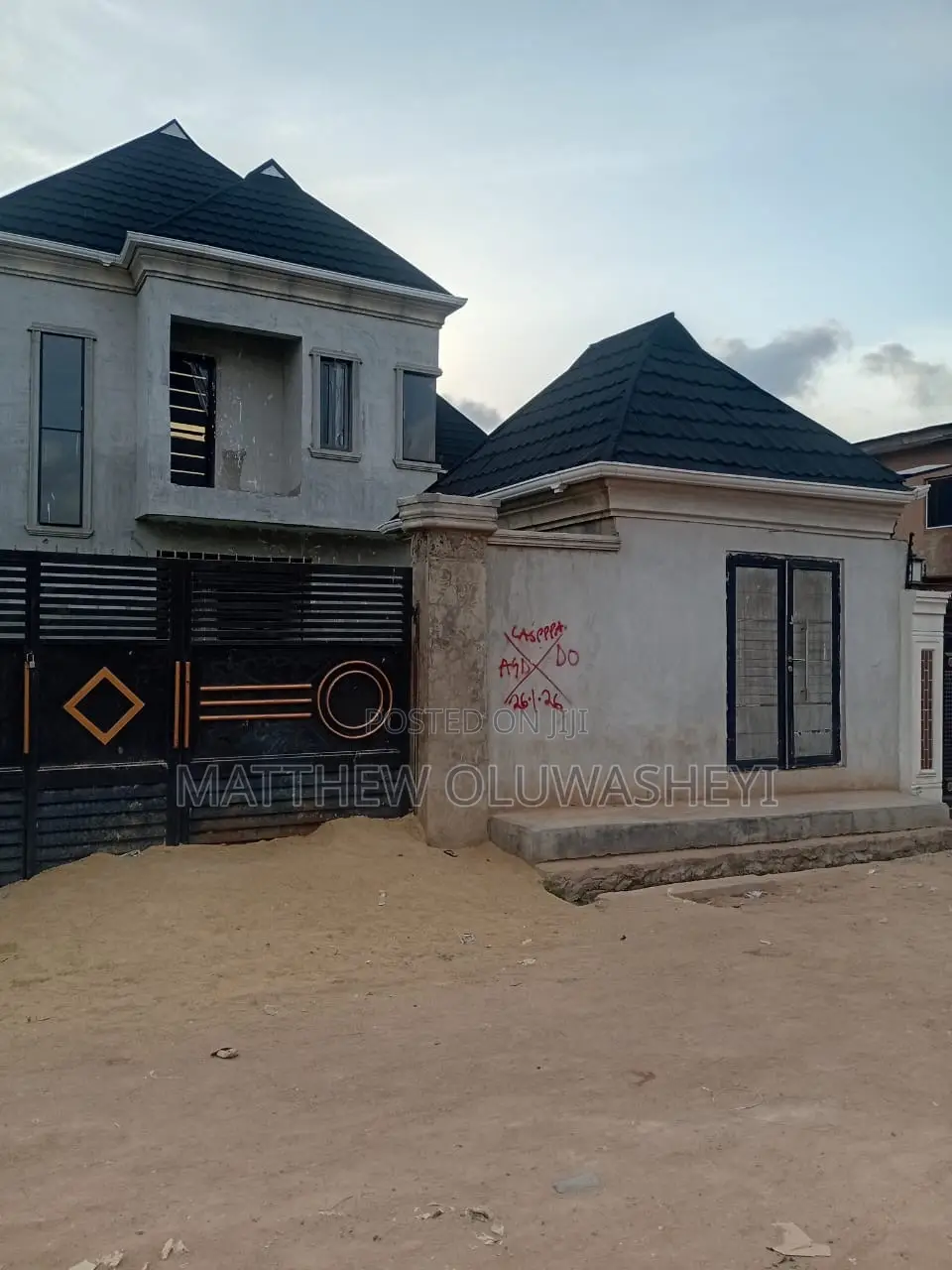 Furnished 3bdrm Duplex in Moshalashi Alagbado for sale