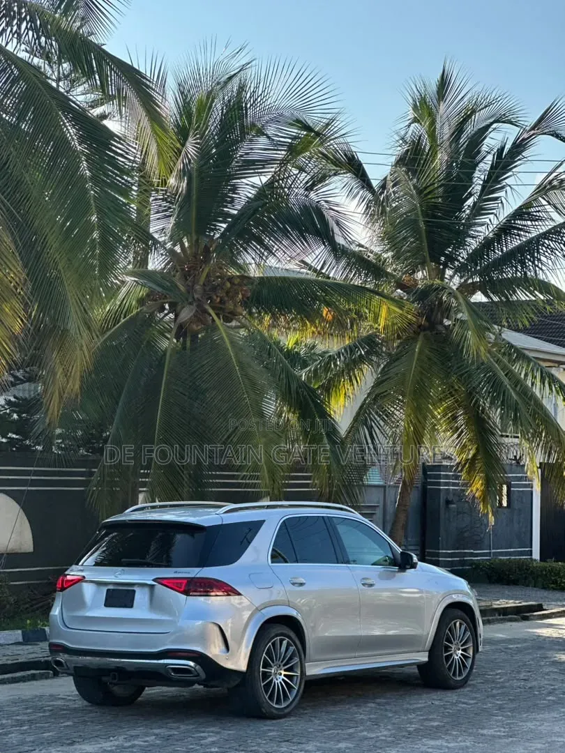 Mercedes-Benz GLE-Class 2021 Silver