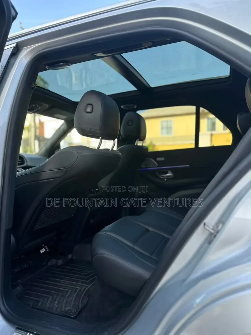 Mercedes-Benz GLE-Class 2021 Silver