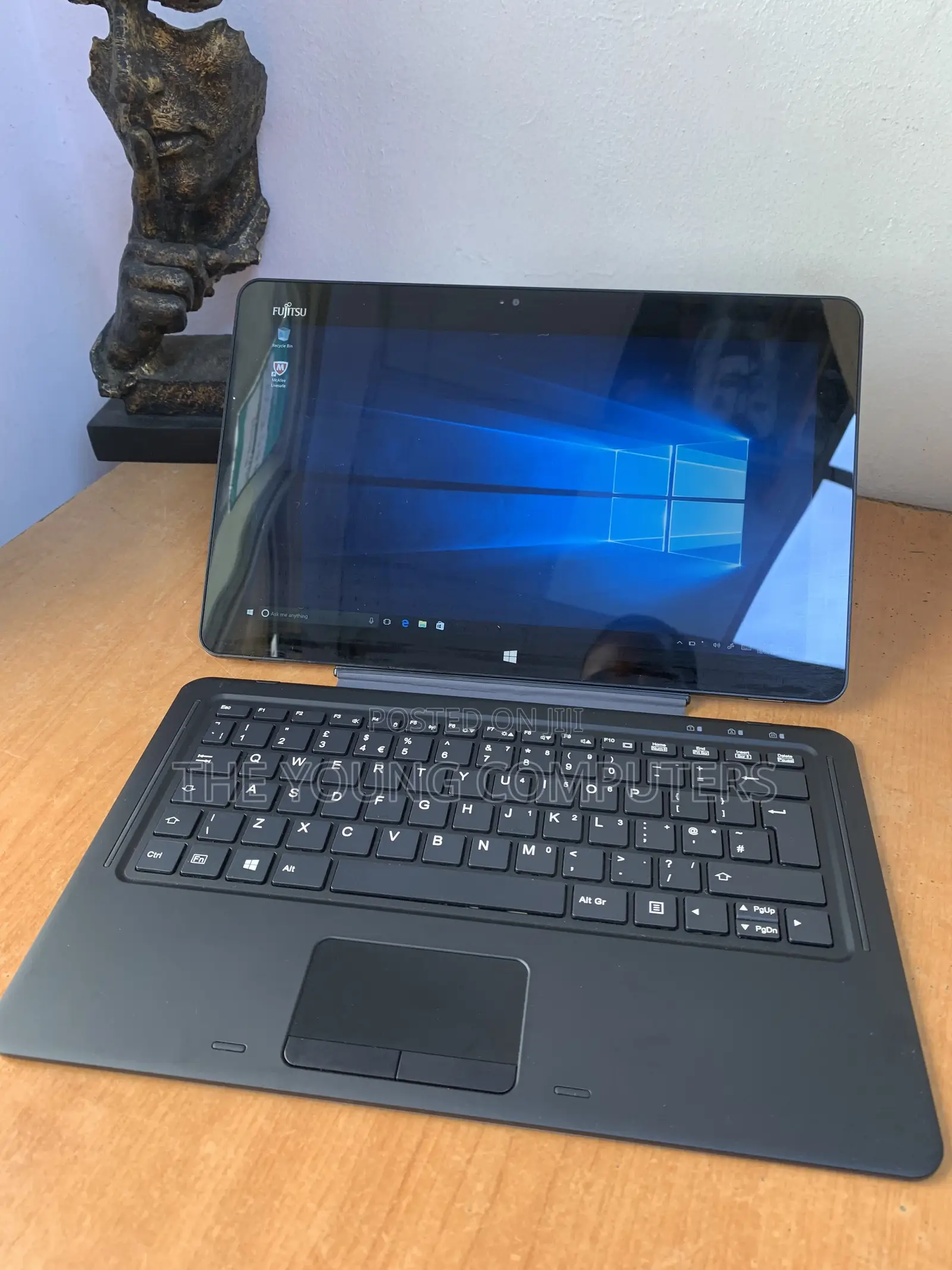 Laptop Fujitsu Stylistic Q572 4GB Intel Core i3 SSD 128GB