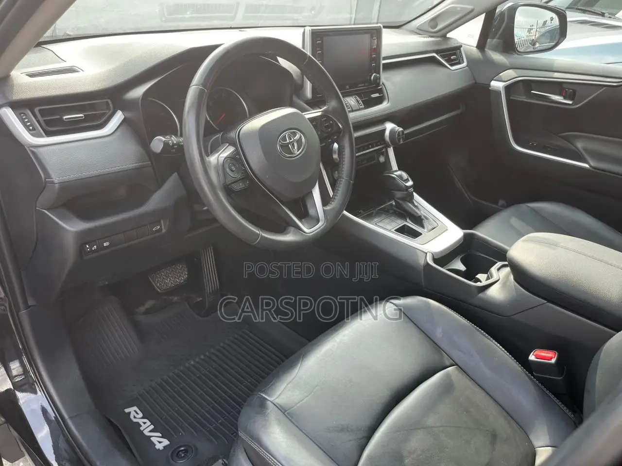 Toyota RAV4 XLE Premium AWD 2020 Black