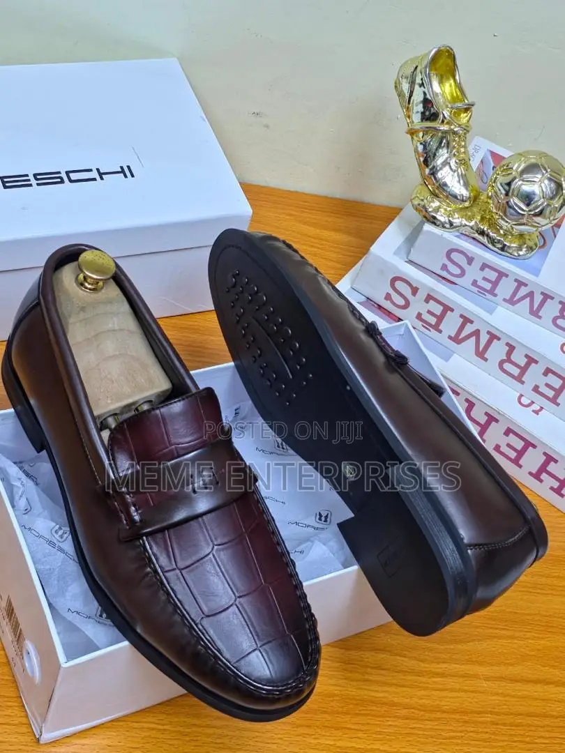 Burgundy Shoe