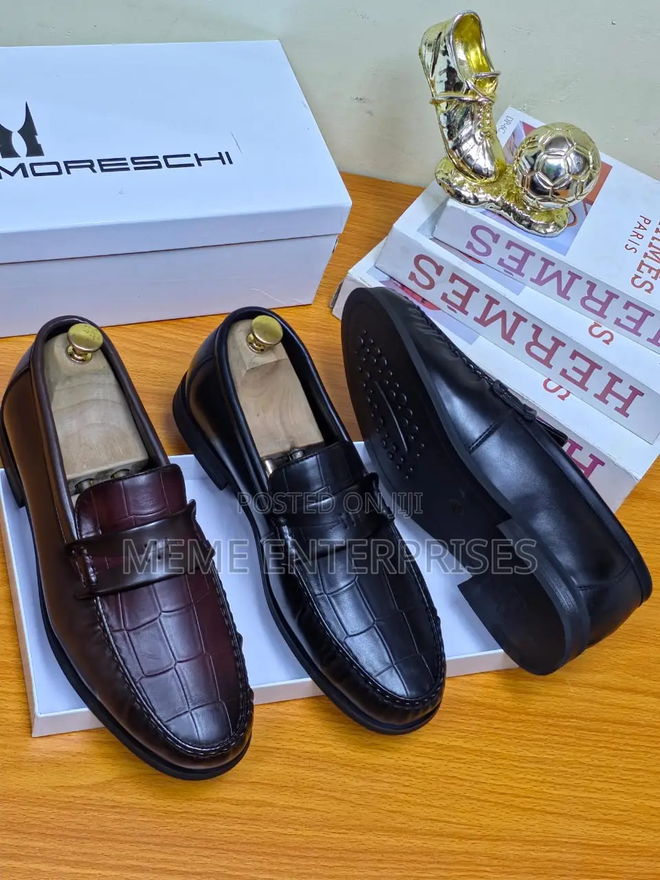 Burgundy Shoe