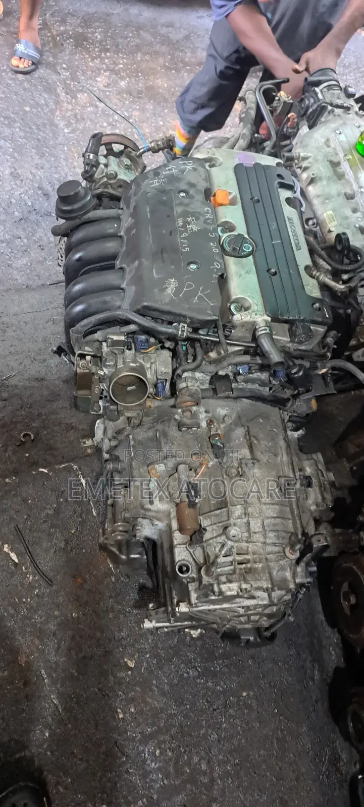 Complete Engine and Gearbox for Honda CRV 2wheel 2003/2005 Model