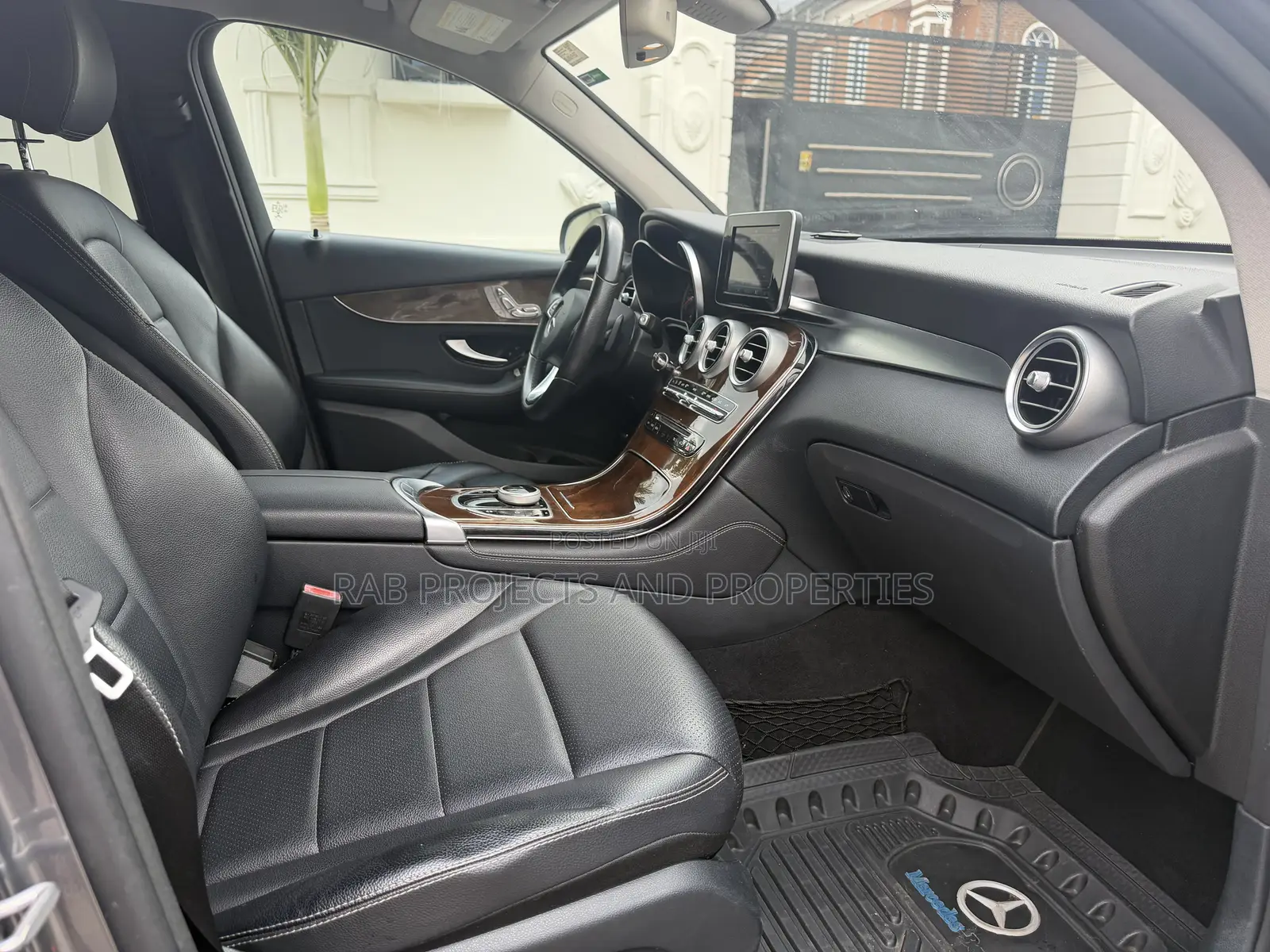Mercedes-Benz GLC-Class 2017 Gray
