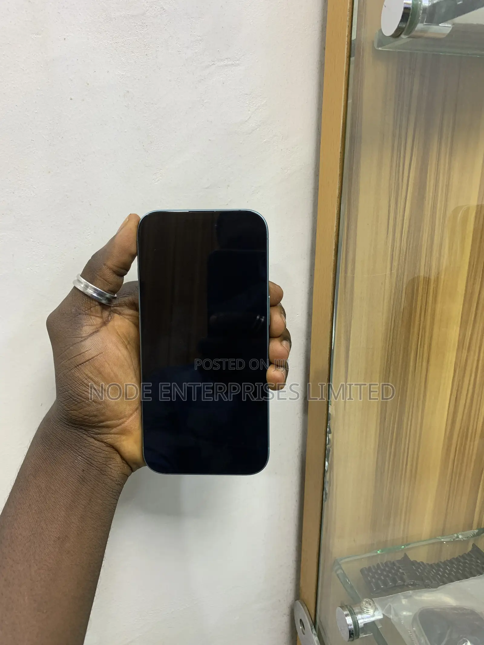 Apple iPhone 16 128 GB Green