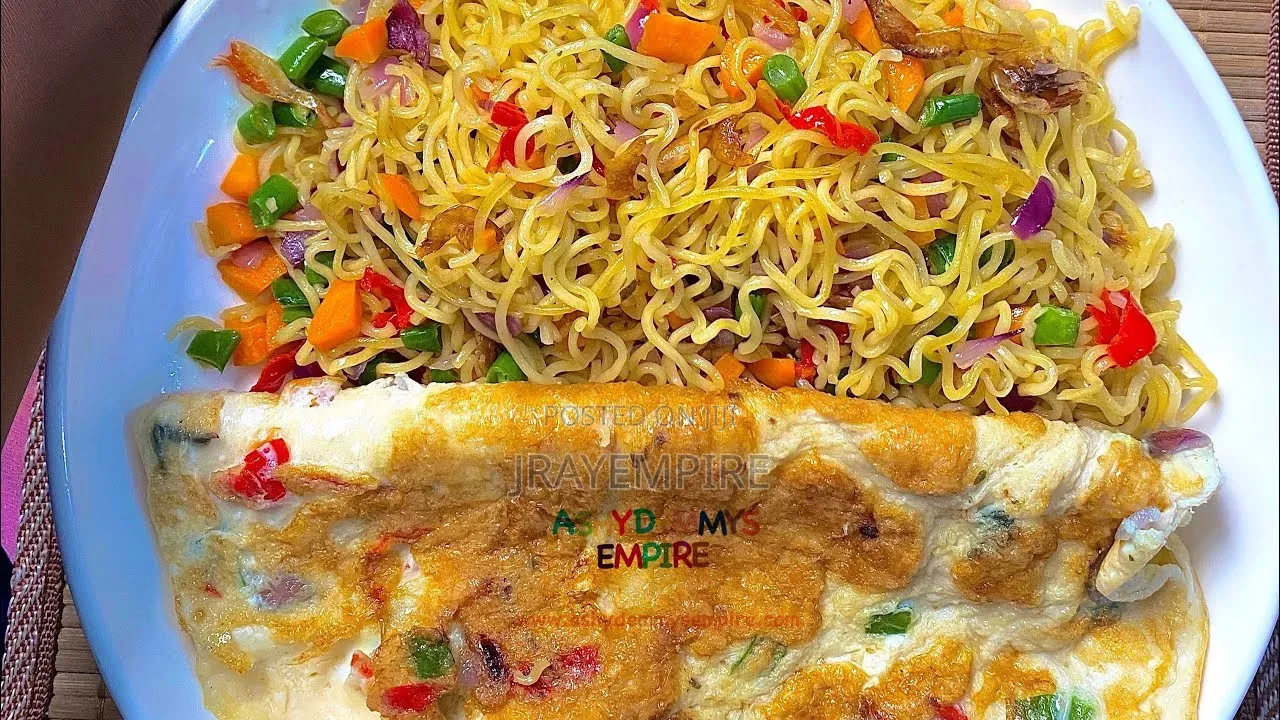 Fried Indomie and Egg