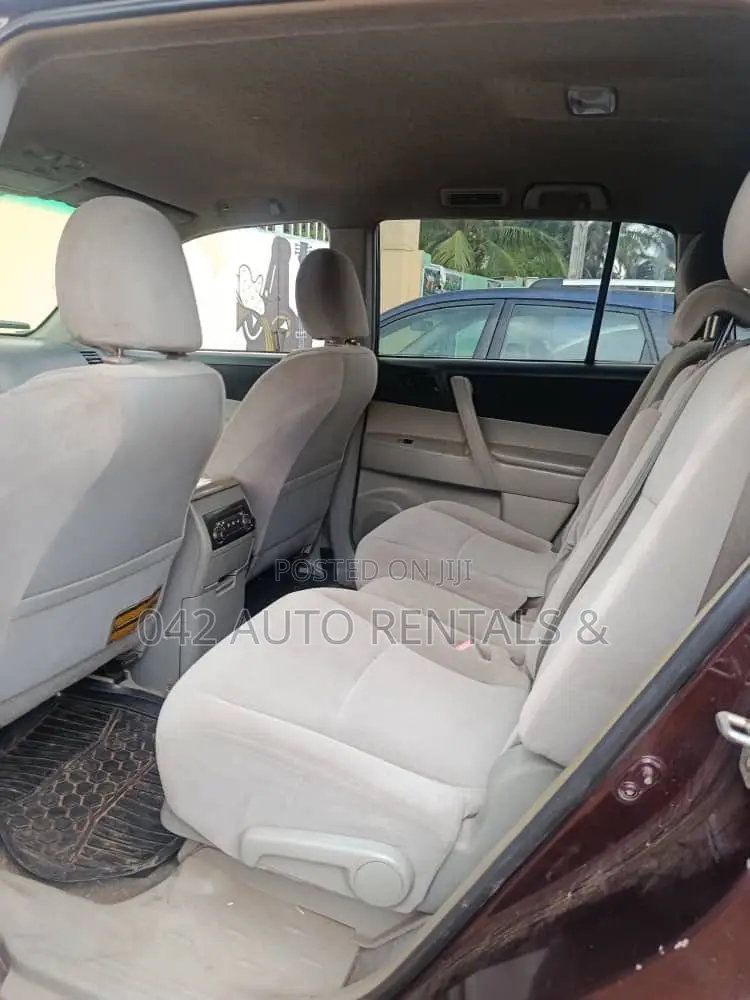 Toyota Highlander 2009 Red