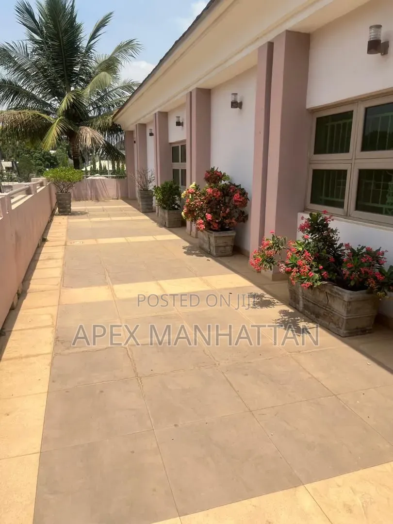 Furnished 3bdrm Duplex in Presidential Villa, Asokoro for rent