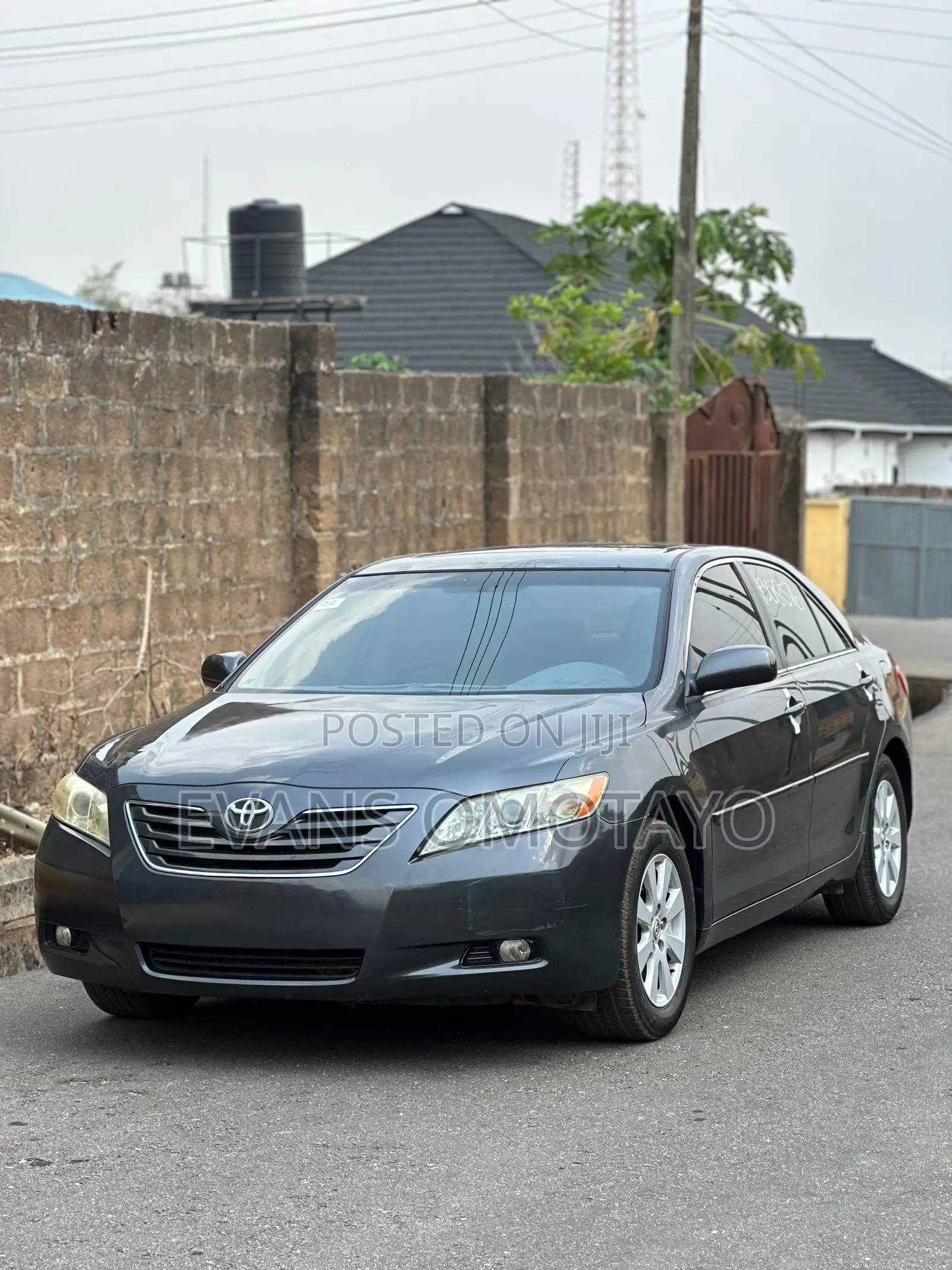 Toyota Camry XLE 4dr Sedan (2.4L 4cyl 5A) 2009 Gray