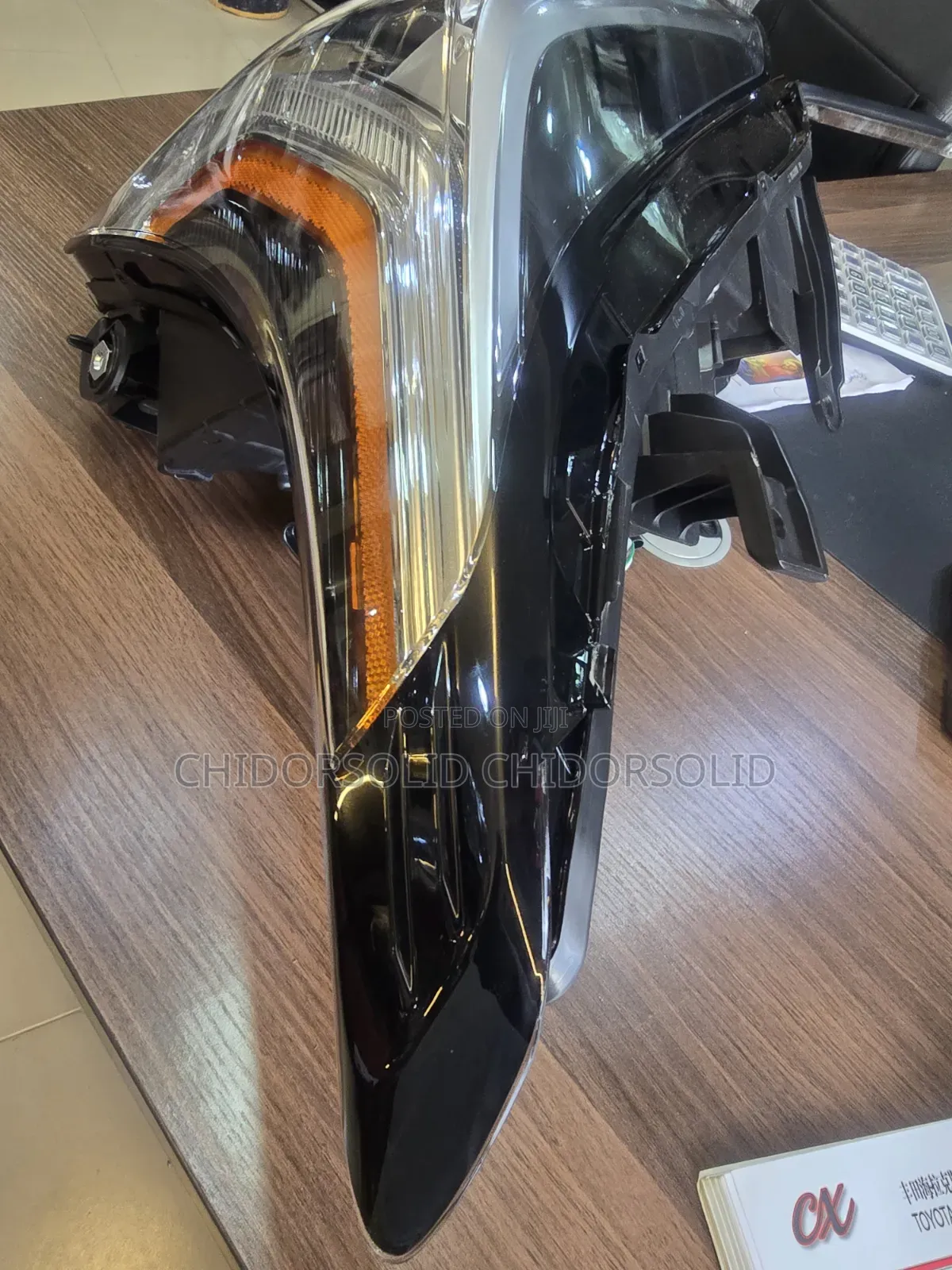 Headlamp Tundra 2024