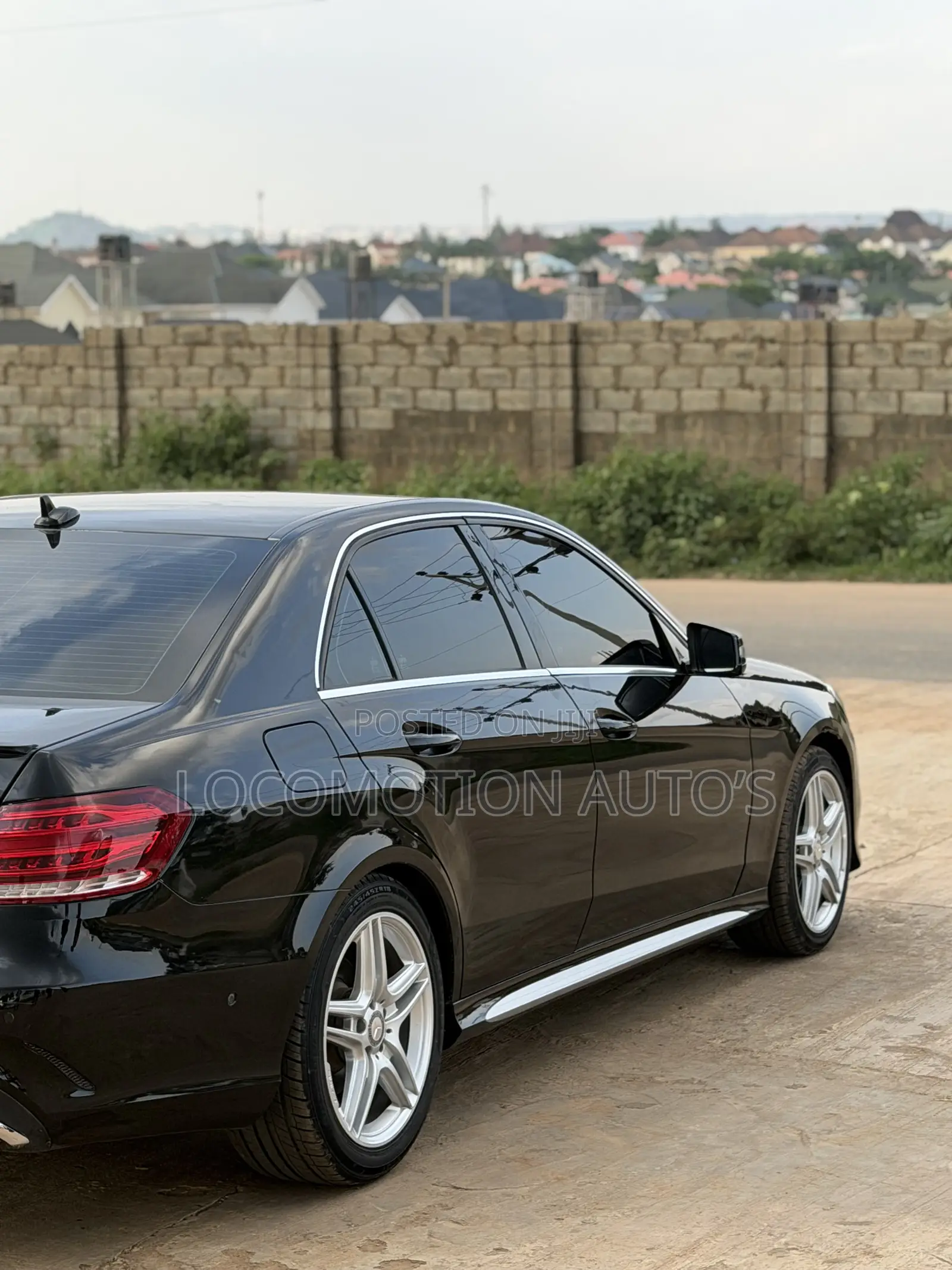 Mercedes-Benz E350 Base 4dr Sedan RWD (3.5L 6cyl 7A) 2013 Black