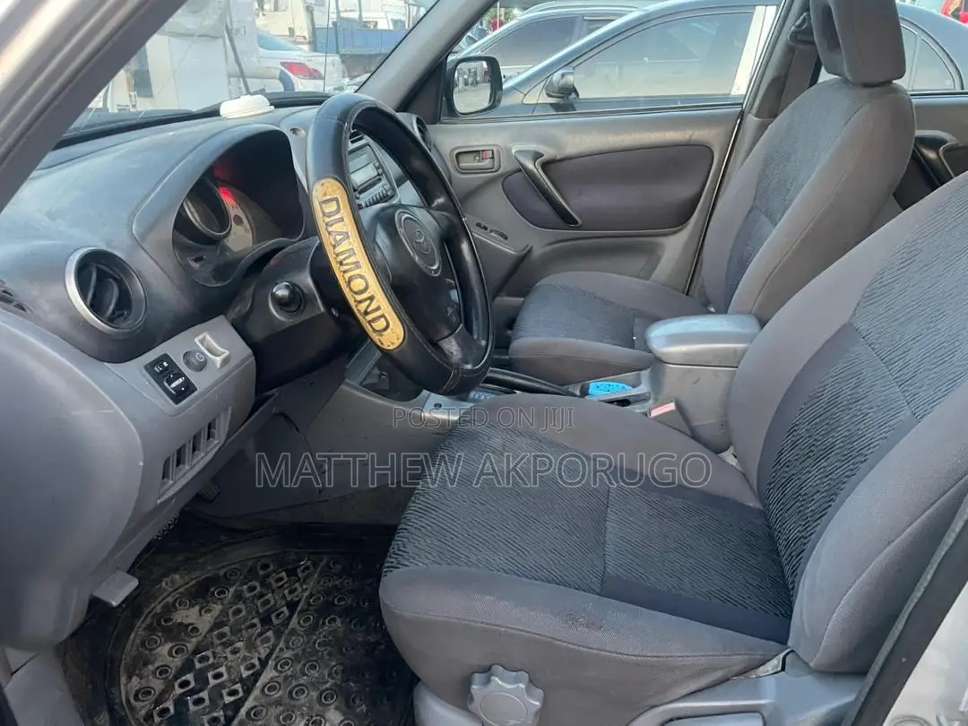 Toyota RAV4 2004 Silver