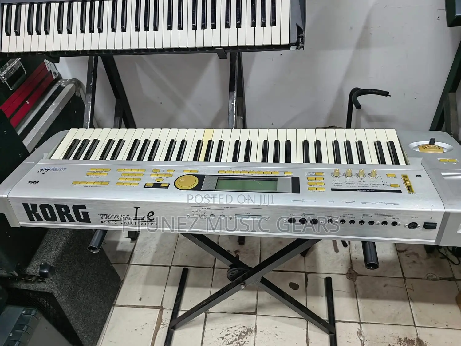 Korg Triton Le