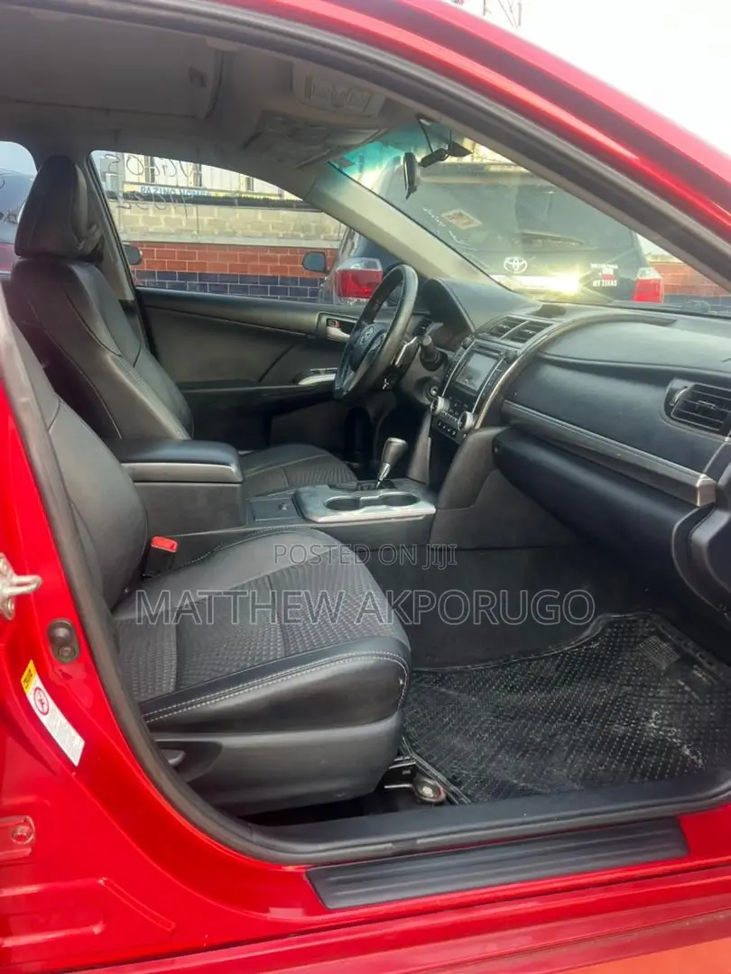 Toyota Camry 2014 Red