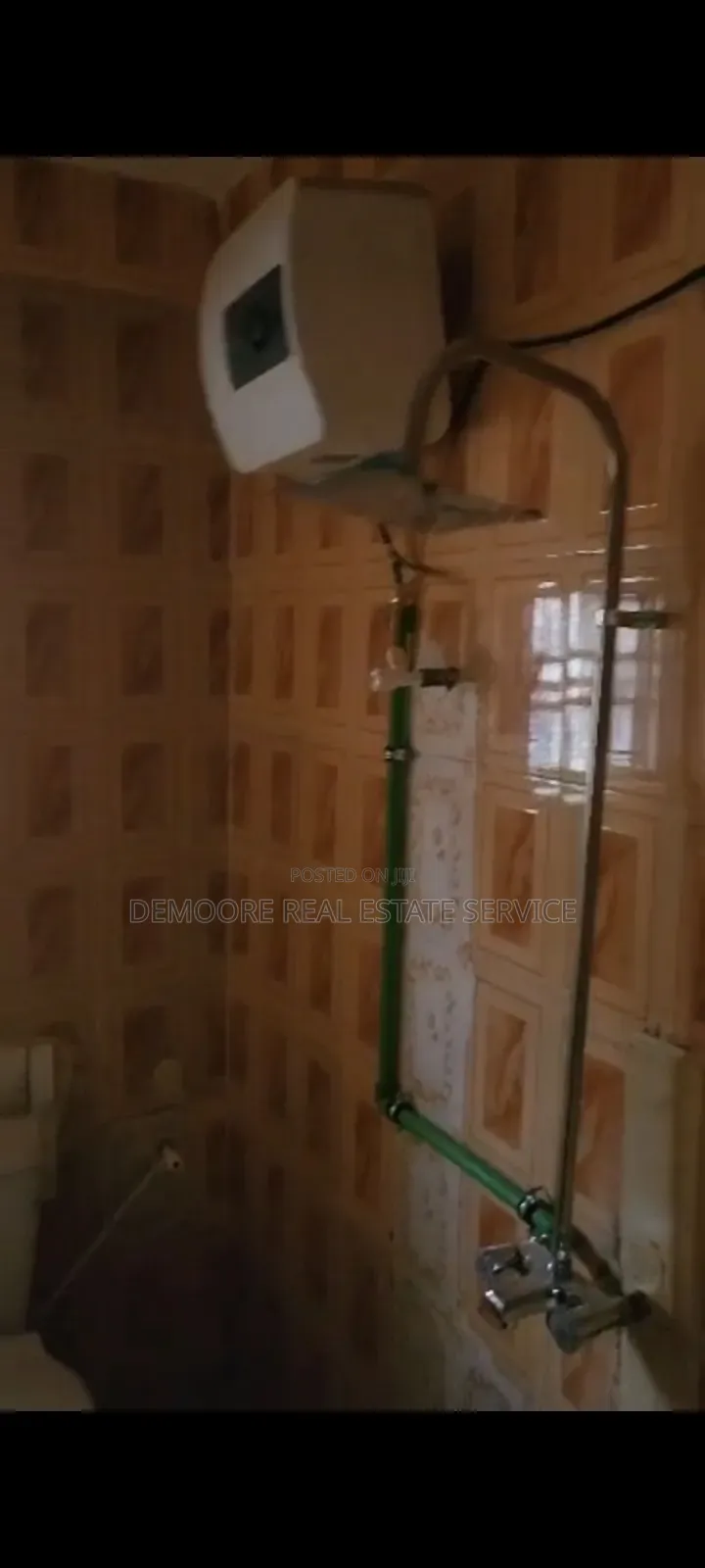 3bdrm Apartment in Private House, Oke-Afa for rent