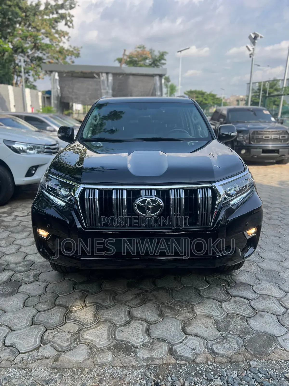 Toyota Land Cruiser Prado 2016 Black