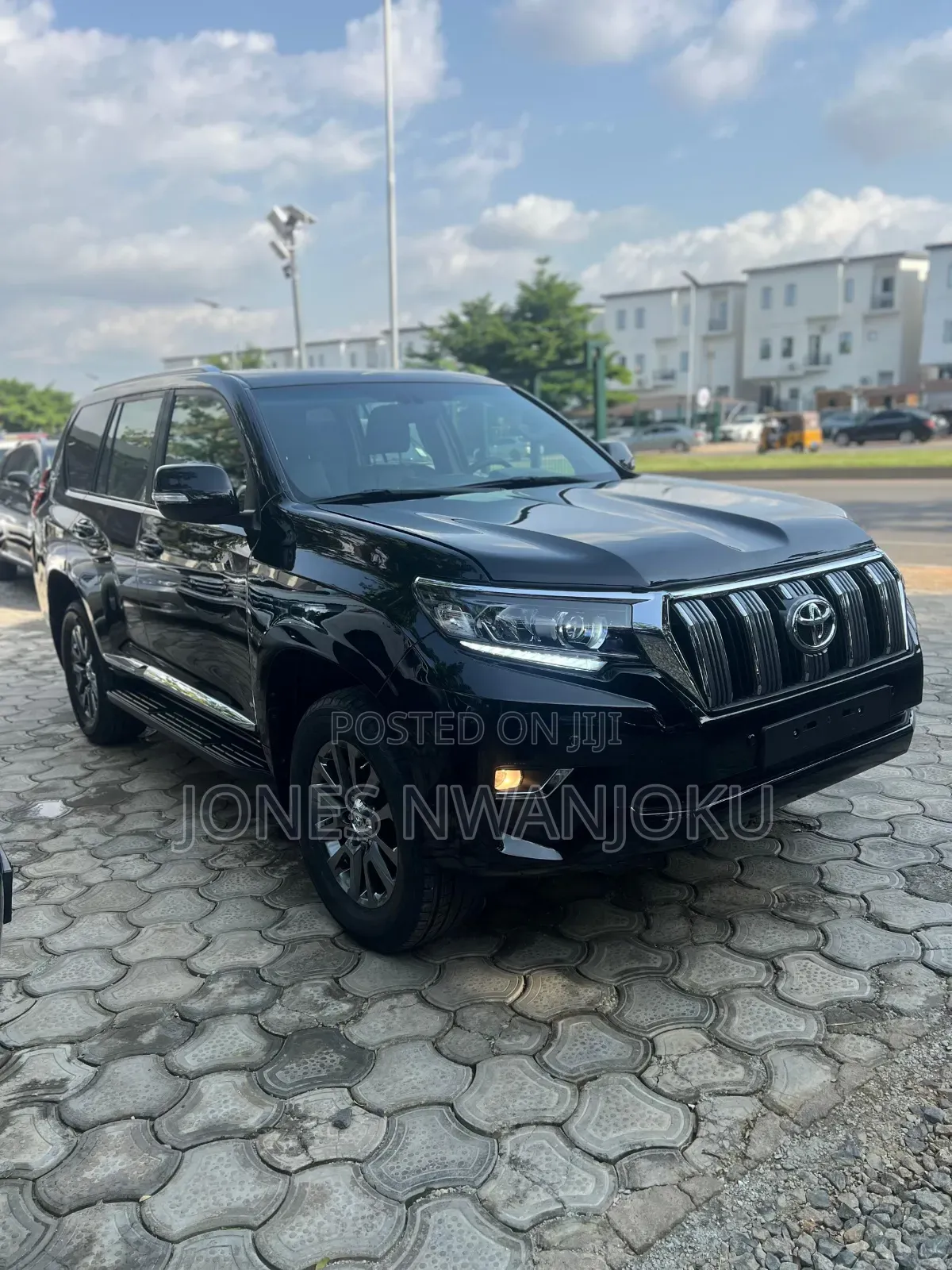 Toyota Land Cruiser Prado 2016 Black