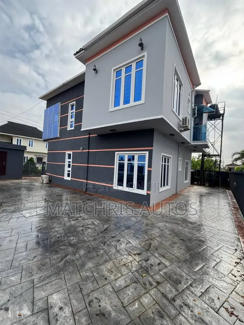 5bdrm Duplex in Garden Estate, Back, Berger for sale