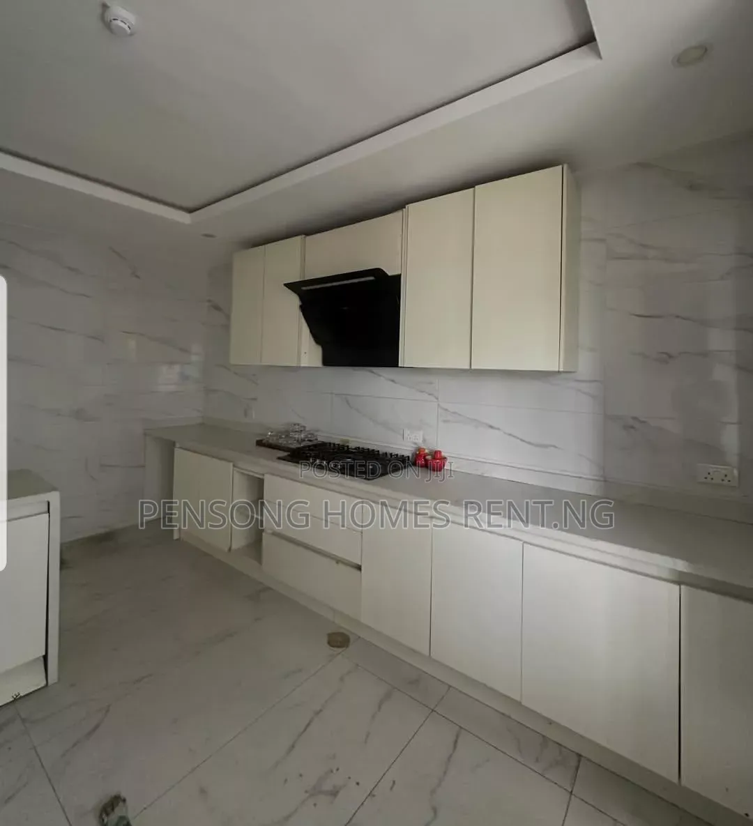 3bdrm Apartment in Banana Island, Ikoyi S.W for rent