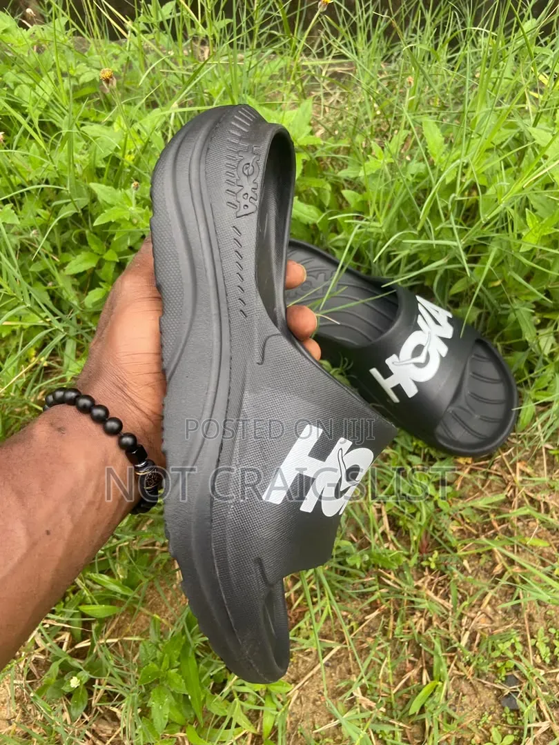 Original Hoka Slides – Perfect for Work, Home and Daily Errands