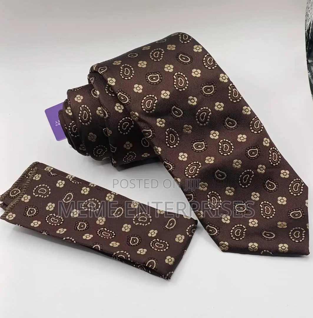 Straight Tie Pocket Filler