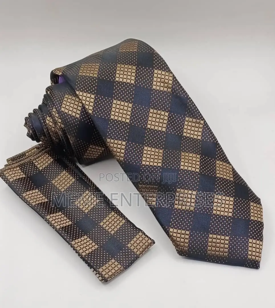 Straight Tie Pocket Filler