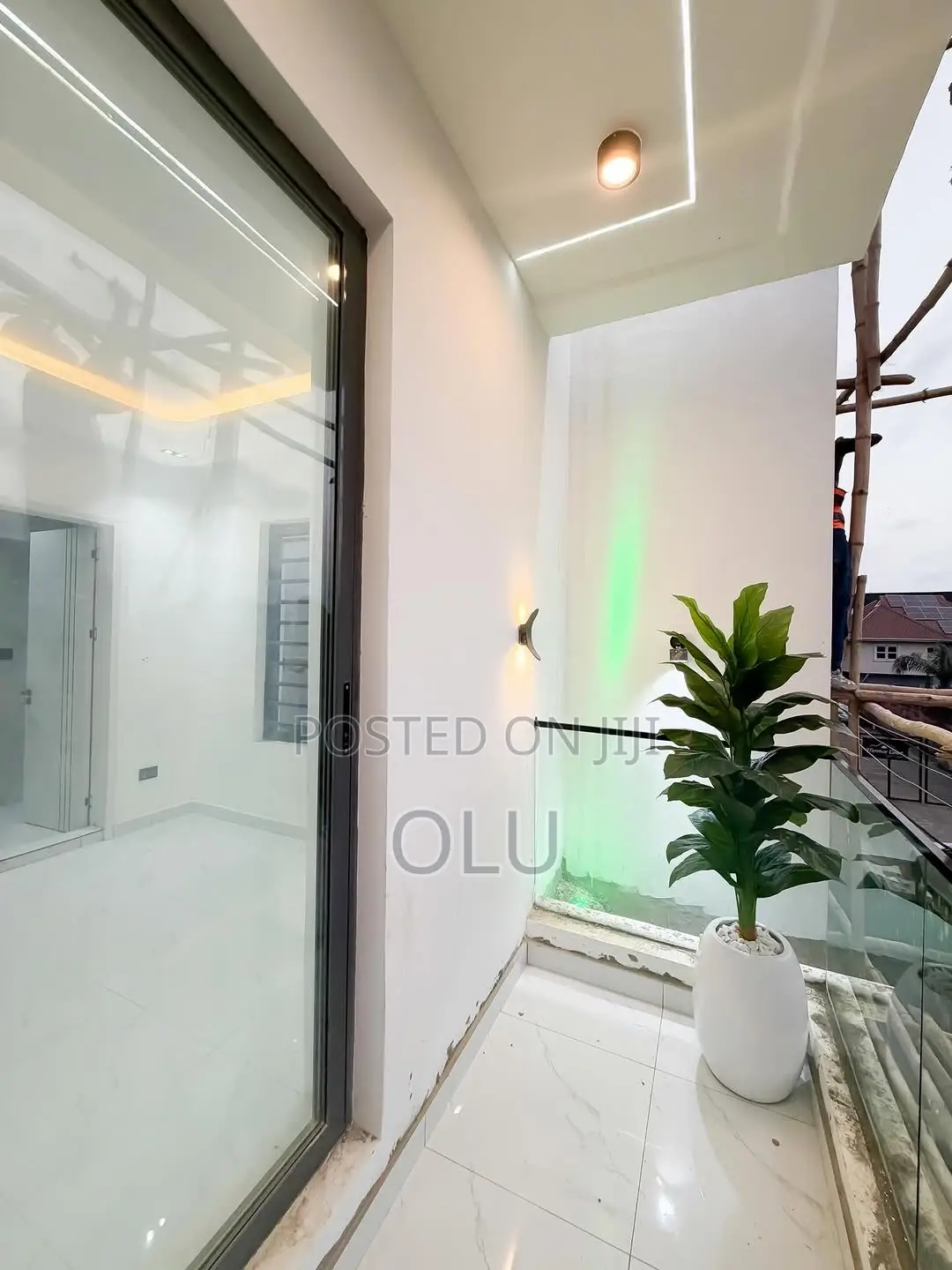 Furnished 2bdrm Block of Flats in Ilasan Ikate for sale