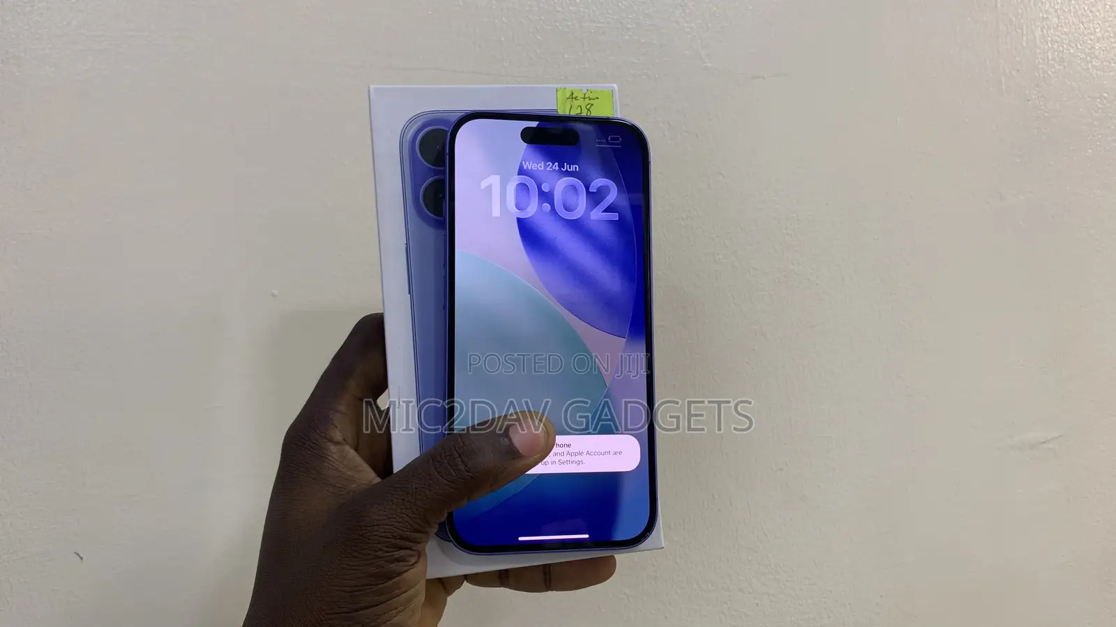 Apple iPhone 16 128 GB Blue