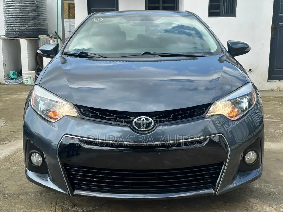 Toyota Corolla S 4dr Sedan (1.8L 4cyl CVT) 2016 Blue
