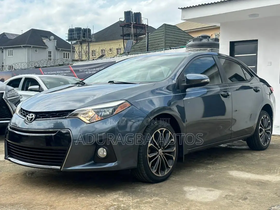 Toyota Corolla S 4dr Sedan (1.8L 4cyl CVT) 2016 Blue