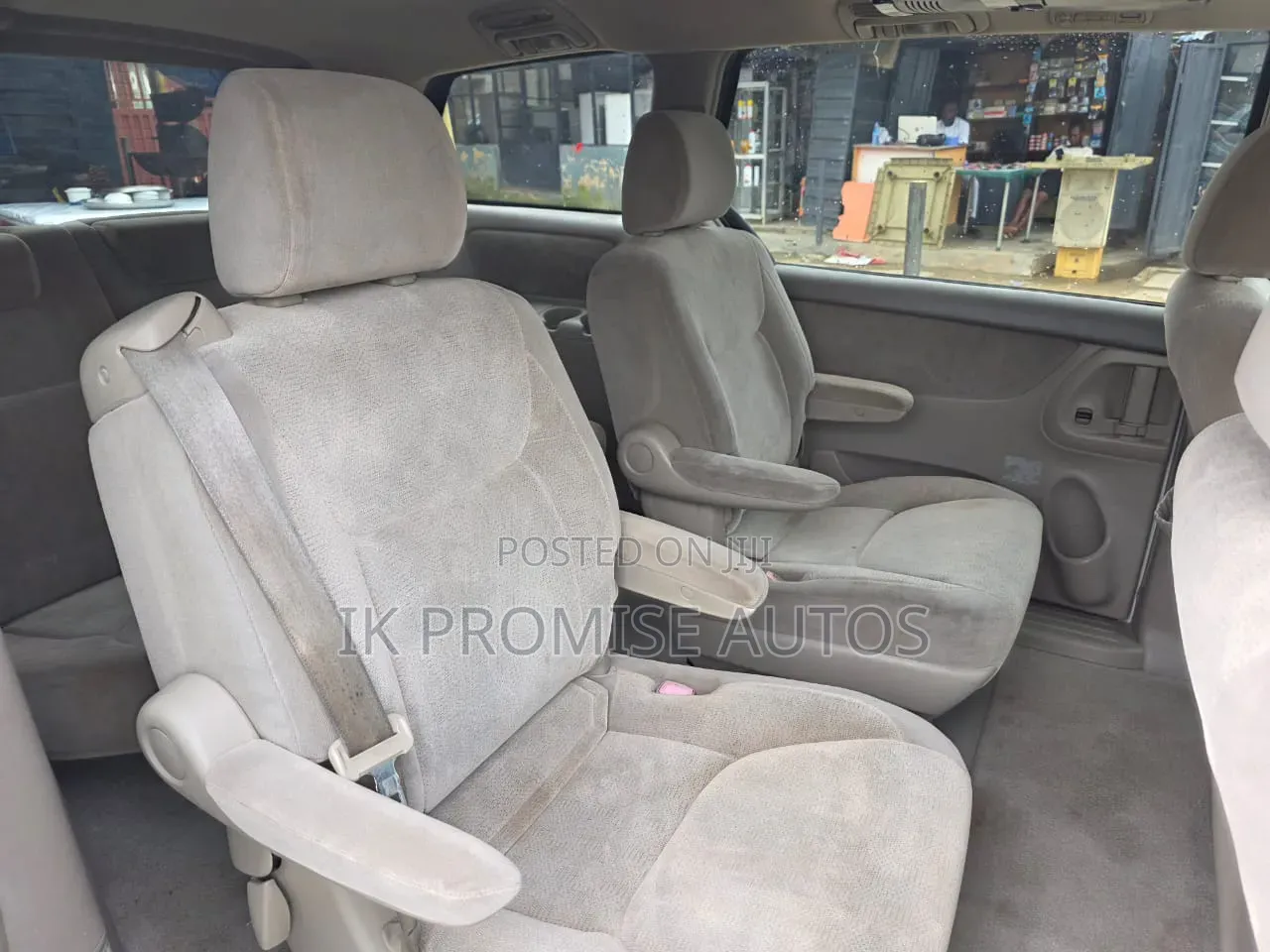 Toyota Sienna 2005 White