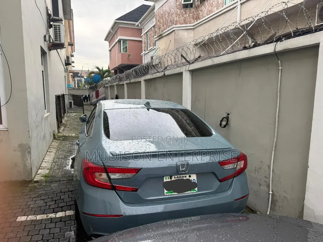 Honda Accord Sport (1.5L 4cyl Turbo CVT) 2019 Blue