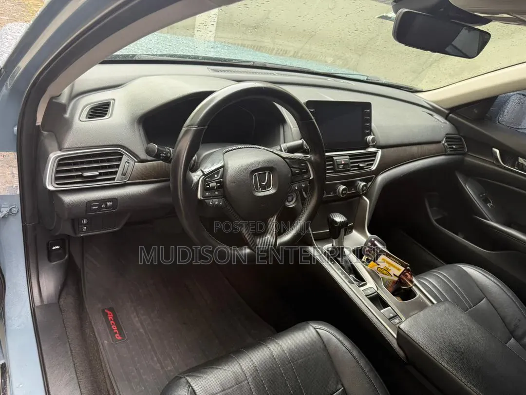Honda Accord Sport (1.5L 4cyl Turbo CVT) 2019 Blue