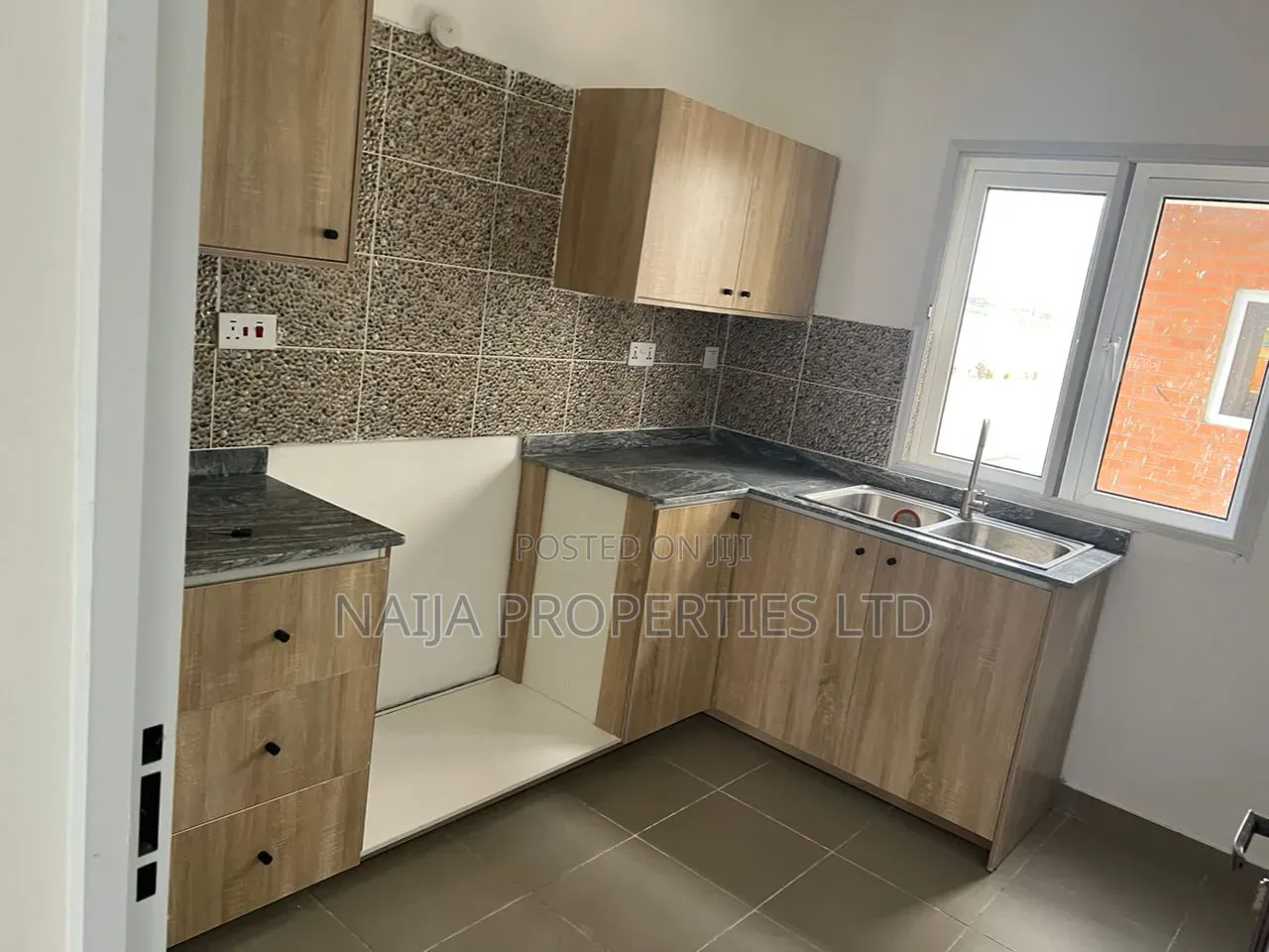 4bdrm Townhouse / Terrace in Urban Shelter, Abraham Adesanya Estate