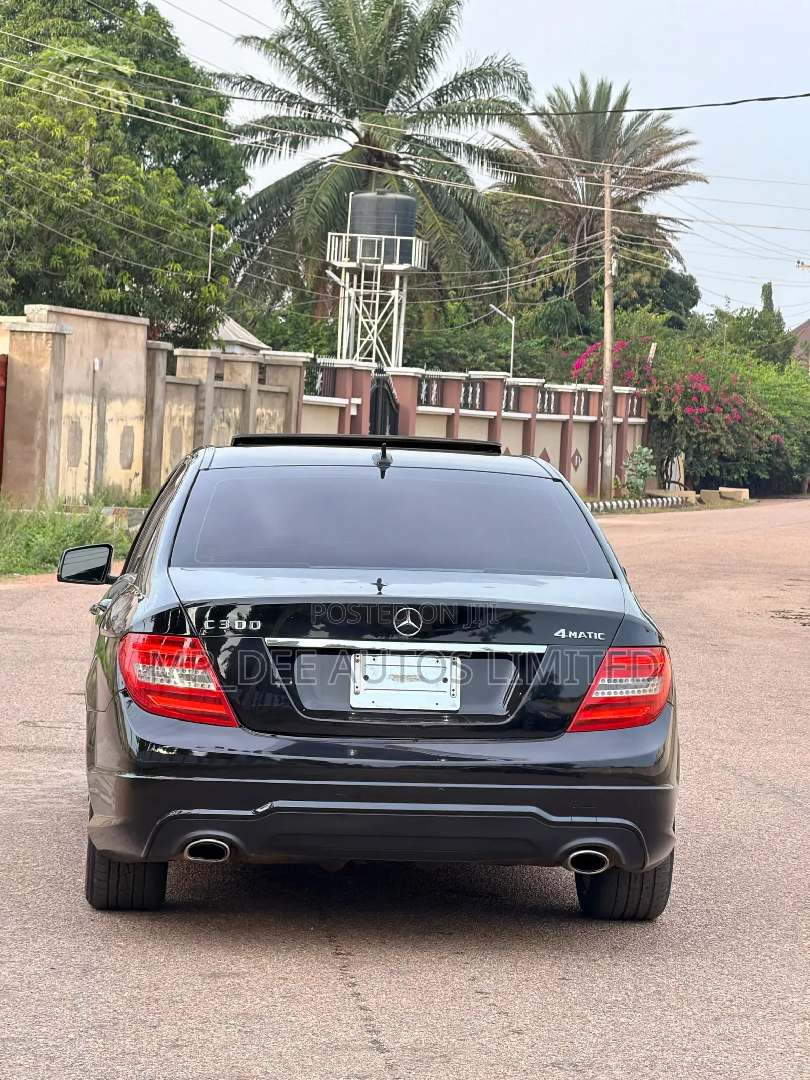 Mercedes-Benz C300 2013 Black